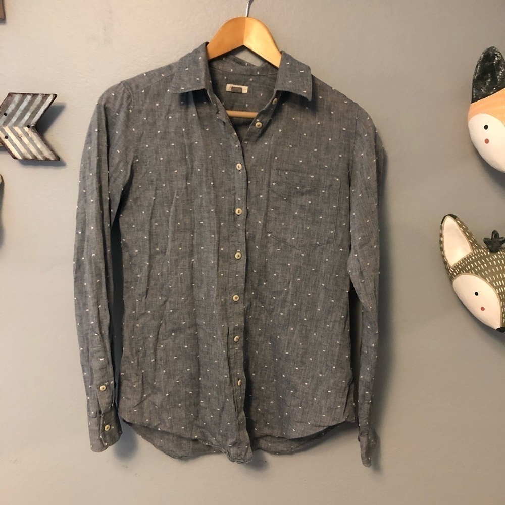 Fossil Chambray Button Down Size Xs - image 1